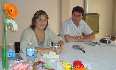 Alicia Pastor present&oacute; el libro &ldquo;Haciendo Escuela&rdquo;