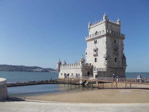 A Europa en barco, auto y avi&oacute;n