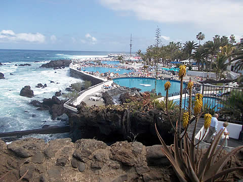 A Europa en barco, auto y avi&oacute;n