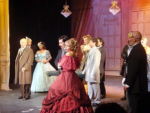 10 Falsos t&oacute;picos populares sobre la &Oacute;pera