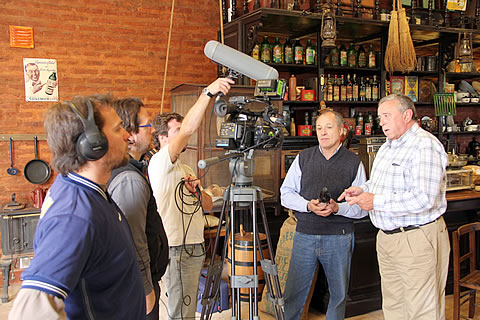 Gobernador Duval inaugur&oacute; bodega “Fincas de Duval”